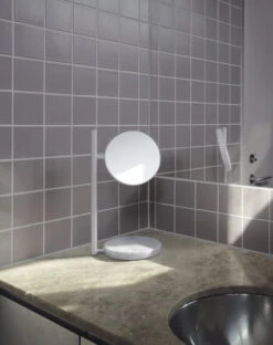 Normann Copenhagen Pose Table Mirror, White -Hay Outlet Store 2022 Pose Mirror White 02