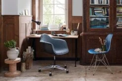 Vitra Eames DSR Chair, Forest - Chrome 10 Vitra Eames DSR Chair, Forest - Chrome -Hay Outlet Store 2794282 Eames Plastic Side Chair DSR Eames Pivot Armchair PACC Corkstool lOiseau master