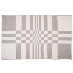 Johanna Gullichsen Gaia Blanket -Hay Outlet Store 31JohannaGullichen iso TH