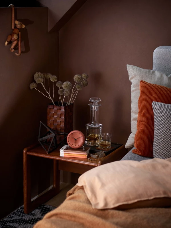 Arne Jacobsen AJ City Hall Table Clock With Alarm, Pale Orange 6 Arne Jacobsen AJ City Hall Table Clock With Alarm, Pale Orange - Image 6