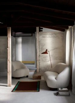 &Tradition Margas LC1 Lounge Chair, Black Lacquered Oak - Gentle 133 -Hay Outlet Store ATD 2022 Margas LC1ampLC3 Tripod HM8 Framed AP13