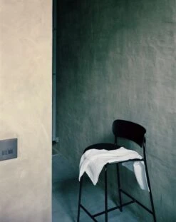 &Tradition Pavilion AV7 / AV9 Bar Stool, Black Oak -Hay Outlet Store ATD Antwerpen 2018 Pavilion AV7 1