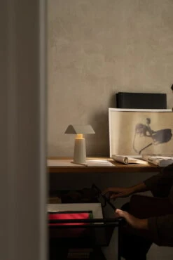 &Tradition Alima NDS1 Trolley, Matt Black - Lacquered Oak -Hay Outlet Store ATD Retail 2022 Caret MF1 Alima NDS1