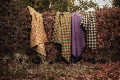 Anno Arkiivi Throw, 130 X 180 Cm, Beige - Orange -Hay Outlet Store Arkiivi villahuopa 130x180 anno hires vaaka