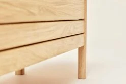 Form & Refine A Line Storage Bench, 111 Cm, White Oak -Hay Outlet Store F R A Line Storage Bench white oak detail leg