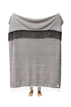 Form & Refine Aymara Plaid, 190 X 130 Cm, Moulinex -Hay Outlet Store F R Aymara Plaid Moulinex