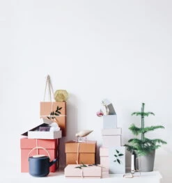 Tom Dixon Etch Candleholder, Brass -Hay Outlet Store FDS 7