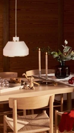 Skultuna Flora Candle Snuffer -Hay Outlet Store FDS Joulu2088 1080x1920 final 1