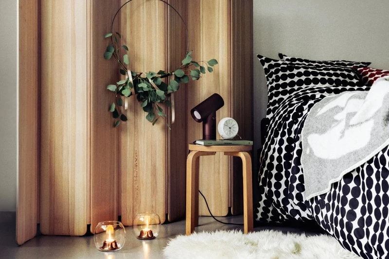 Iittala Kaasa Tealight Holder, Clear - Rose Gold 4 Iittala Kaasa Tealight Holder, Clear - Rose Gold - Image 4