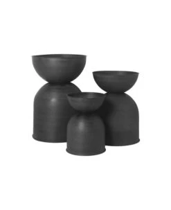Ferm LIVING Hourglass Pot, M, Black -Hay Outlet Store Hourglass pot 100129 629 3
