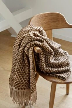 Røros Tweed Isak Throw, 150 X 210 Cm, Chestnut -Hay Outlet Store ISAK 5352