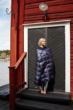 Joutsen Kulkuri Throw, 130 X 190 Cm, Dark Blue -Hay Outlet Store Joutsen Kulkuri fiilis 10