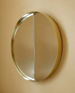 Lokal Helsinki Vino 40 Mirror, Brass, Outward 8 Lokal Helsinki Vino 40 Mirror, Brass, Outward -Hay Outlet Store Lokalkollektion VINO 1