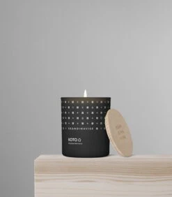 Skandinavisk Scented Candle With Lid, KOTO, Large -Hay Outlet Store SKANDINAVISK styling 20106 KOTO 200g