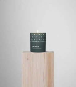 Skandinavisk Scented Candle With Lid, SKOG, Small -Hay Outlet Store SKANDINAVISK styling 20203 SKOG 65g