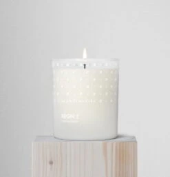 Skandinavisk Scented Candle With Lid, REGN, Small -Hay Outlet Store Skandinavisk SV20216 4 ta