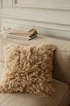 Ferm LIVING Meadow High Pile Cushion, Light Sand -Hay Outlet Store fermLIVING AW21 MeadowHighPileCushionLightSand image
