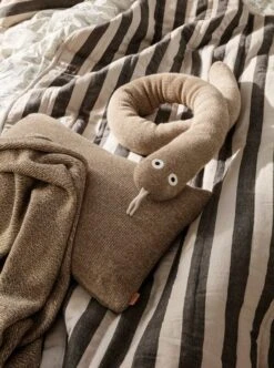 Ferm LIVING Grand Quilted Blanket, Sand - Black -Hay Outlet Store fermLIVING RoyMerinoWoolSnake image