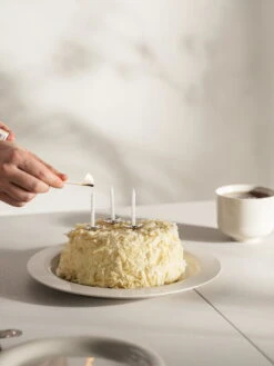 Design House Stockholm Me To You Candle Holder, Brass -Hay Outlet Store image5 2751 8800 2752 8800 MeToYouGold Lifestyle