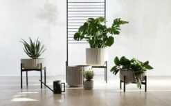 Elementa Pot, Low, Grey 8 Elementa Pot, Low, Grey -Hay Outlet Store klorofyllanderssenvollforelementa 1