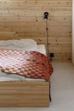 Lapuan Kankurit Shakki Blanket, Green - Red - White -Hay Outlet Store lapuankankurit shakki blanket green red white 1 2