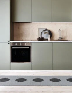 Pappelina Vera 2.0 Rug, 70 X 200 Cm, Grey -Hay Outlet Store pappelina vera20 grey kitchen creative